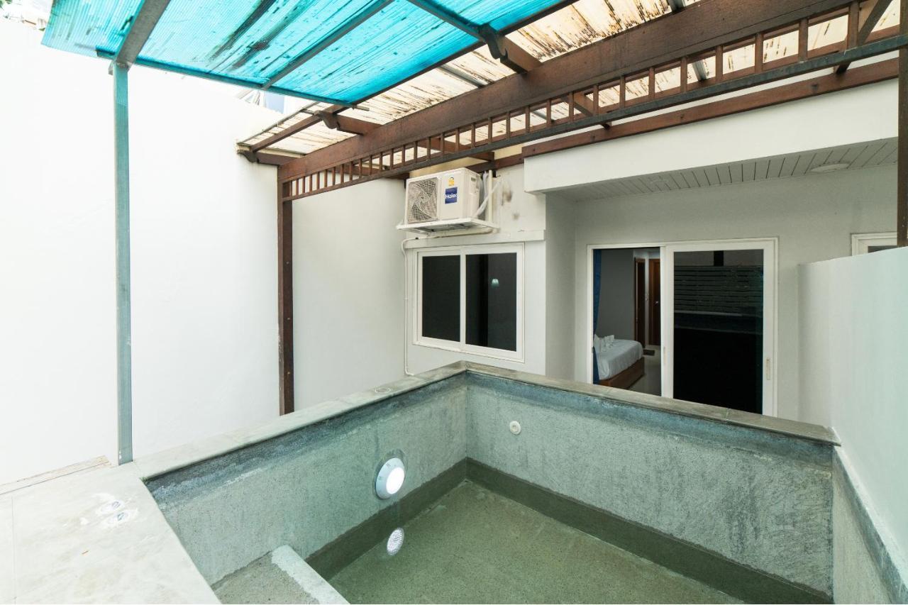 Gp House Phuket Patong Beach Buitenkant foto